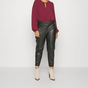 Michael‎ Kors
ZIP ANKLE - Trousers - black​